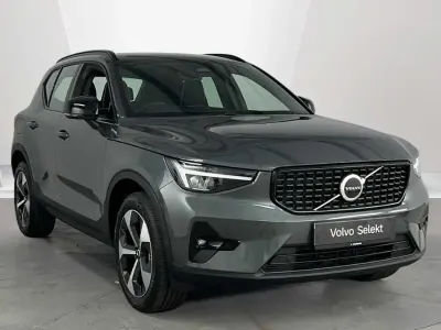 New Volvo XC40 Plus 161 HP (118 kW) 2026 White SUV