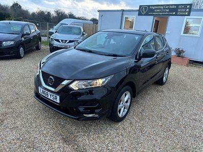 Used Nissan Qashqai Acenta Premium 115 HP (84 kW) 2018 Black SUV