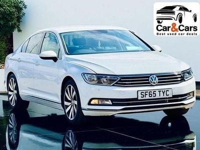 White Used 2015 VW Passat GT Sedan | £9,895 (Fair price)