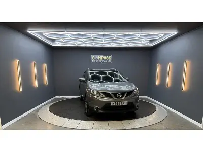 Used Nissan Qashqai Tekna 110 HP (80 kW) 2016 Grey SUV