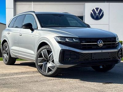 New VW Touareg Black Edition 2026 Silver SUV