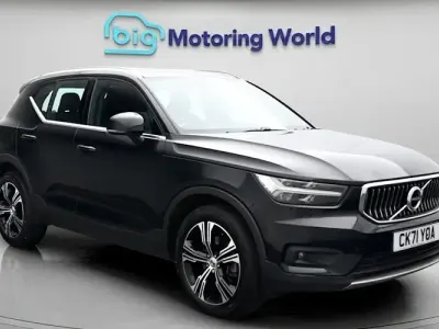 Used Volvo XC40 Inscription 197 HP (144 kW) 2021 Black SUV