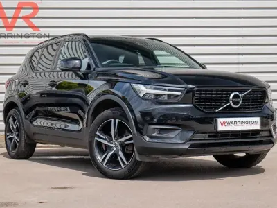 Used Volvo XC40 R-Design 2019 Black SUV