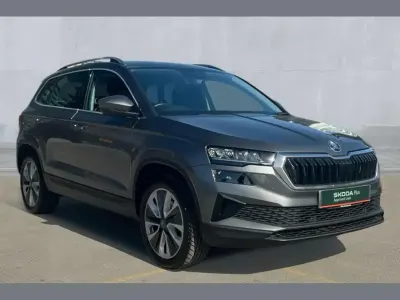 Begagnad Skoda Karoq SE L 150 HK (110 kW) 2025 Grå SUV