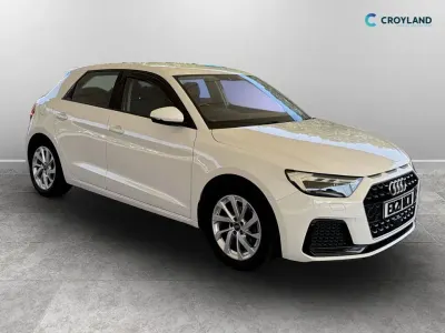 Used Audi A1 Sportback Sport 95 HP (69 kW) 2021 White Hatchback