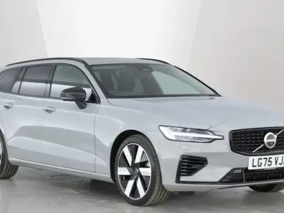Used Volvo V60 Ultra 449 HP (330 kW) 2025 Grey Estate