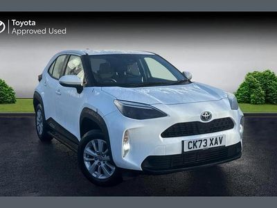 White Used 2023 Toyota Yaris Cross SUV | £18,999 (Good price)