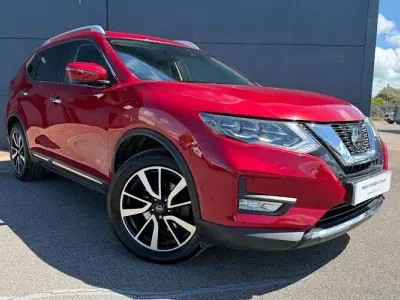 Used Nissan X-Trail Tekna 150 HP (110 kW) 2019 Red SUV