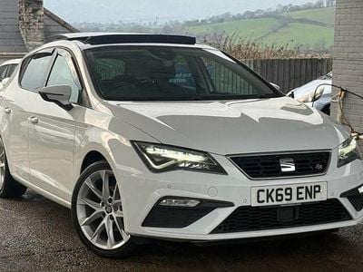 Used Seat Leon FR 150 HP (110 kW) 2019 White Hatchback