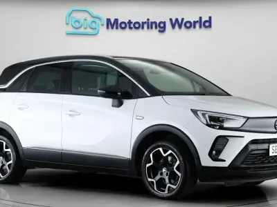 Used Vauxhall Crossland Ultimate 131 HP (96 kW) 2021 White SUV