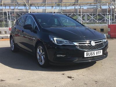 Used Vauxhall Astra SRi 150 HP (110 kW) 2016 Black Hatchback