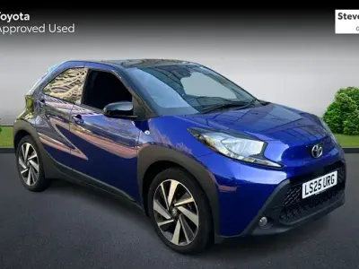 Used Toyota Aygo X 72 HP (52 kW) 2025 Blue SUV