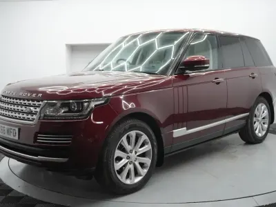 Used Land Rover Range Rover Vogue SE 258 HP (189 kW) 2016 Red SUV