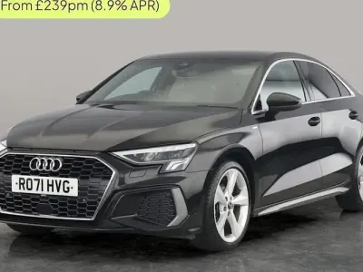 Usado Audi A3 S-Line 110 HP (80 kW) 2024 Sedan