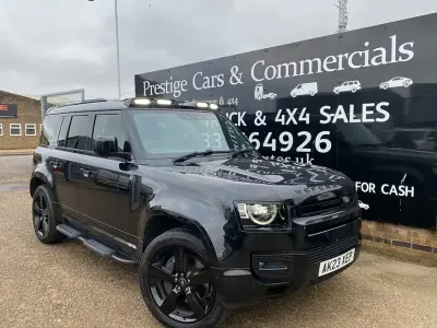 Used Land Rover Defender SE Dynamic 2023 SUV
