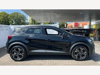 Used Renault Captur Engineered 143 HP (105 kW) 2024 Black SUV