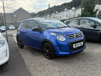 Used Citroën C1 70 HP (51 kW) 2019 Blue Hatchback