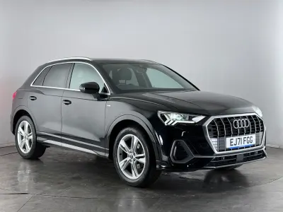 Second-hand Audi Q3 S-Line 2021 Negru SUV