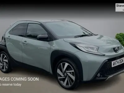 Used Toyota Aygo X 72 HP (52 kW) 2024 Green SUV
