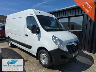 Used Vauxhall Movano 130 HP (95 kW) 2018 White MPV