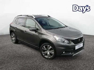 Używany Peugeot 2008 Allure Premium 110 KM (80 kW) 2019 Szary SUV