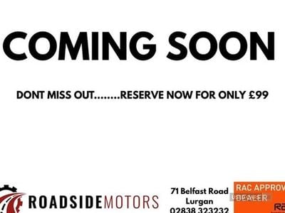 Used Vauxhall Meriva 2016 Red MPV