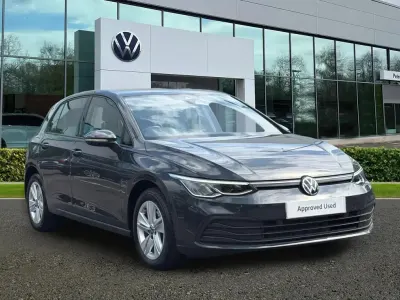 Used VW Golf VIII Life 147 HP (108 kW) 2022 Grey Hatchback