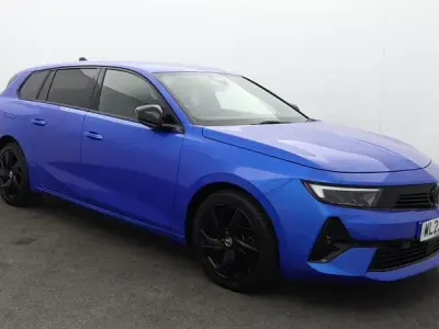 Used Vauxhall Astra S 130 HP (95 kW) 2023 Blue Estate