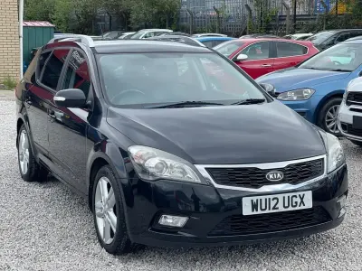 Usado Kia Ceed 2012 Preto Citadino