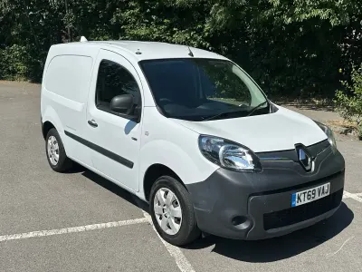Used Renault Kangoo Business 44 kW (60 HP) 2020 White MPV