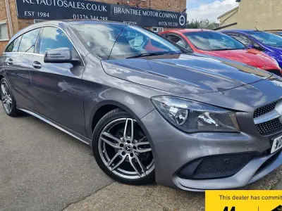 Usado Mercedes CLA200 Shooting Brake AMG line 156 HP (114 kW) 2019 Cinzento Carrinha