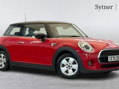 Used Mini Cooper Classic 134 HP (98 kW) 2020 Red Hatchback