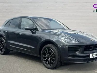 Used Porsche Macan 265 HP (194 kW) 2023 Grey SUV