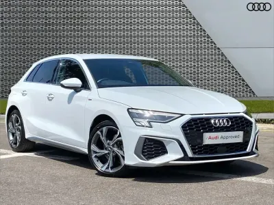 Used Audi A3 S-Line 108 HP (79 kW) 2023 White Sedan