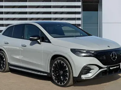 Käytetty Mercedes EQE500 AMG line 300 kW (408 HP) 2024 Katumaasturi