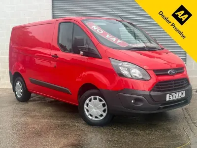 Begagnad Ford Transit Custom 128 HK (94 kW) 2017 Röd Van