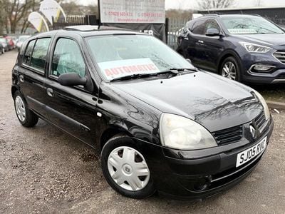 Used Renault Clio II Expression 2005 Black Hatchback