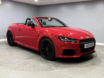 Used Audi TT Roadster Black Edition 180 HP (132 kW) 2017 Red Cabriolet