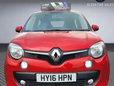Usado Renault Twingo Dynamique 70 HP (51 kW) 2016 Vermelho Citadino
