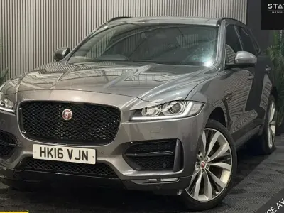 Używany Jaguar F-Pace R-Sport 179 KM (131 kW) 2020 SUV