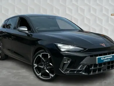 Usado Cupra Leon 150 CV (110 kW) 2025 Negro Utilitario