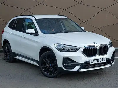 Usado BMW X1 Sport Line 192 CV (141 kW) 2021 Blanco SUV