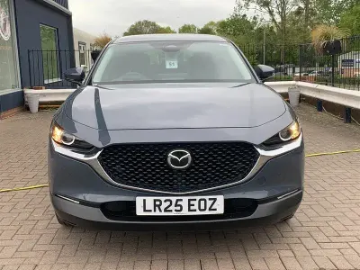 Używany Mazda CX-30 Center-Line 140 KM (102 kW) 2025 Szary SUV