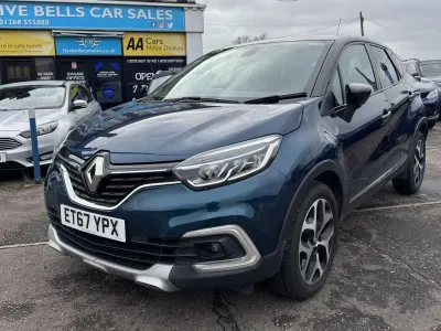 Second-hand Renault Captur Signature 90 CP (66 kW) 2017 Albastru SUV