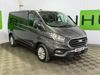 Second-hand Ford Transit Custom Limited 2023 Gri