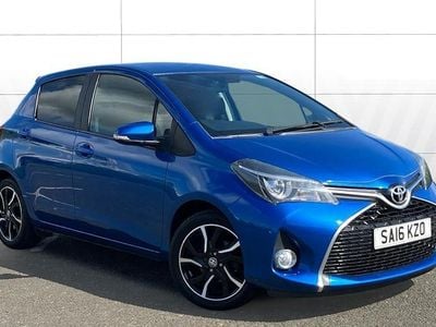 Used Toyota Yaris Design 99 HP (72 kW) 2016 Hatchback