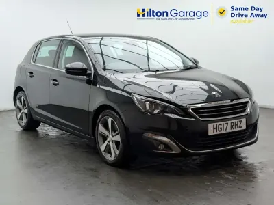 Second-hand Peugeot 308 Allure 2017 Negru Hatchback