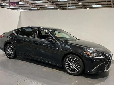 Lexus ES300H