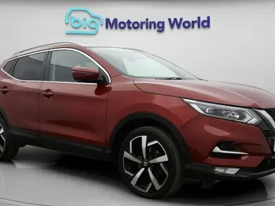 Used Nissan Qashqai S 140 HP (102 kW) 2020 Red SUV