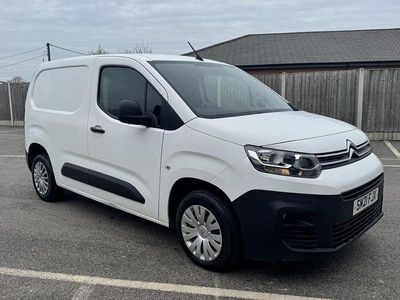 Used Citroën Berlingo 75 HP (55 kW) 2021 White MPV